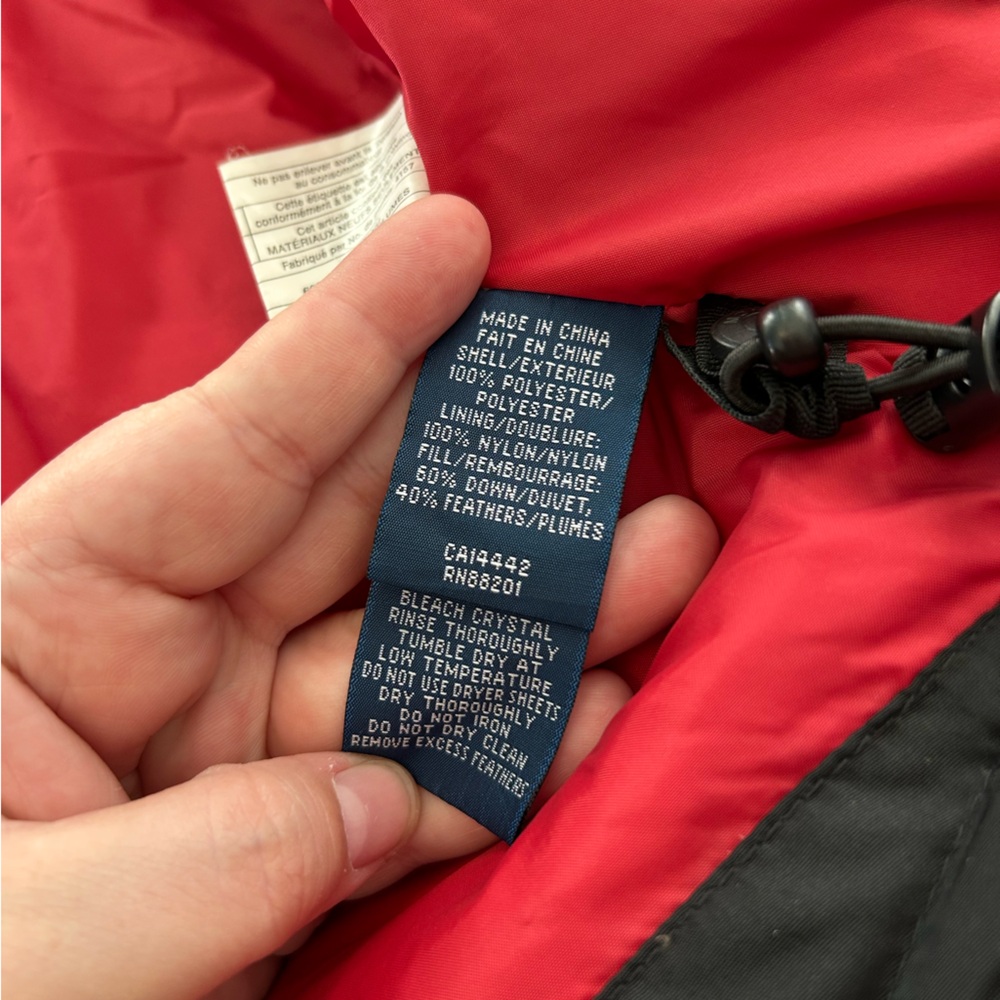 Men's Mondetta Sport Puffer Vest - Picture 10 of 12